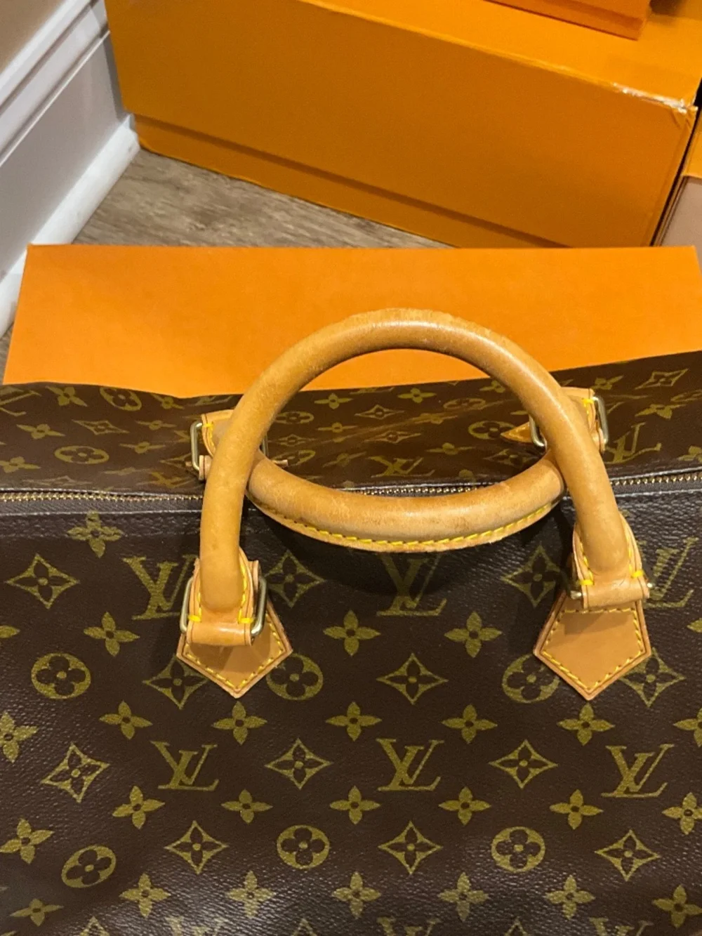 Louis Vuitton Monogram Speedy 40